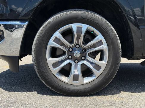 Used 2023 RAM 1500 Limited AWD/4WD image 12