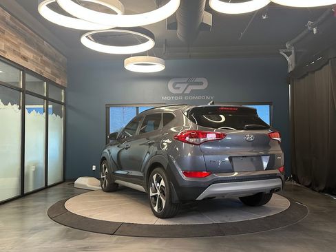 Used 2018 Hyundai Tucson Value w/ Cargo Package AWD/4WD image 5