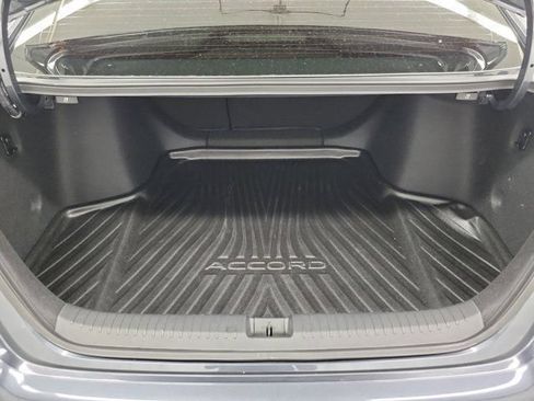 Used 2025 Honda Accord SE image 9