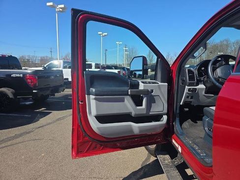 Certified 2022 Ford F450 Limited w/ FX4 Off-Road Package image 20