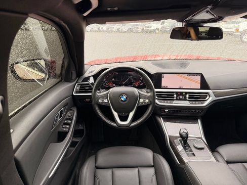 Used 2019 BMW 330i xDrive Sedan w/ Convenience Package AWD/4WD image 35