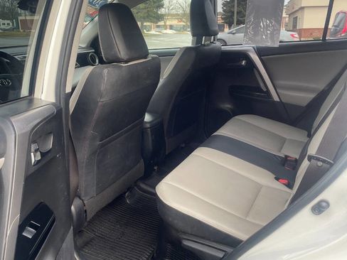 Used 2017 Toyota RAV4 Limited image 11
