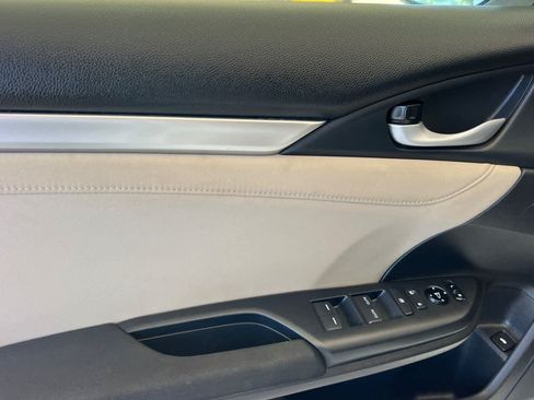 Used 2016 Honda Civic EX-T image 12