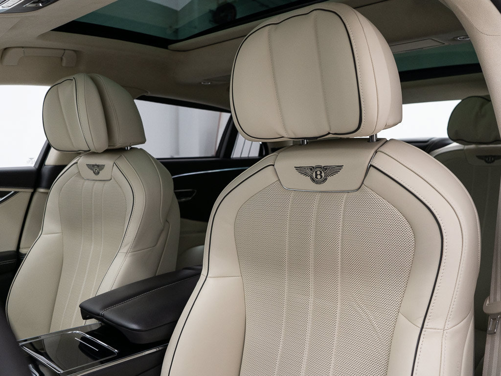 Certified 2021 Bentley Flying Spur W12 AWD/4WD image 16