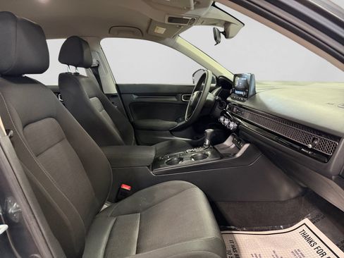 Used 2025 Honda Civic LX image 24