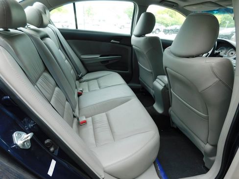 Used 2009 Honda Accord EX-L image 5