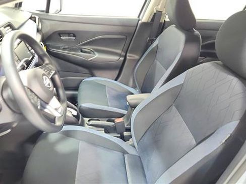 Certified 2025 Nissan Versa SV w/ Trunk Package FWD image 11