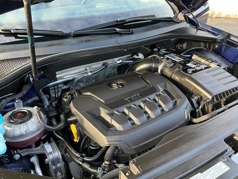 Used 2021 Volkswagen Tiguan S image 11