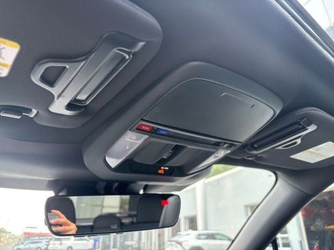 New 2026 Subaru Forester Premium AWD/4WD image 79