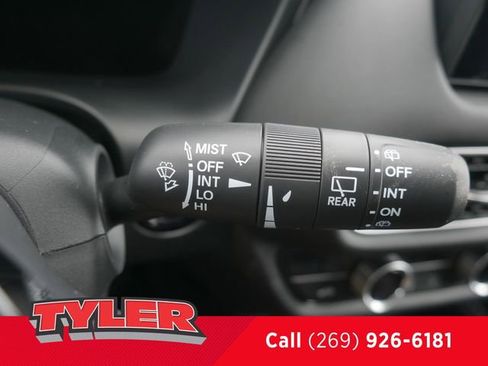 New 2026 Honda HR-V EX-L image 22