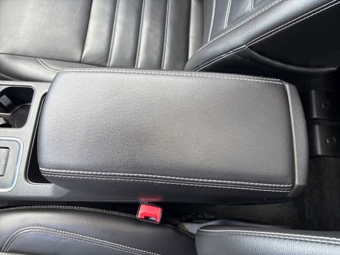 Used 2017 Ford Escape Titanium w/ Equipment Group 301A AWD/4WD image 26