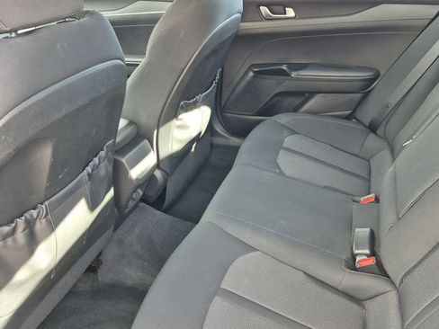 Used 2022 Kia K5 LXS image 14