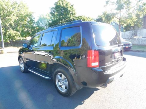 Used 2011 Honda Pilot EX-L image 3