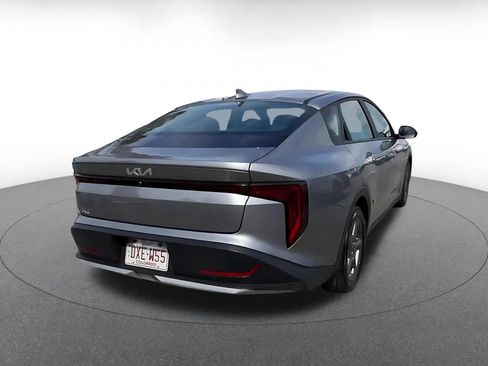 Used 2025 Kia K4 FWD image 15