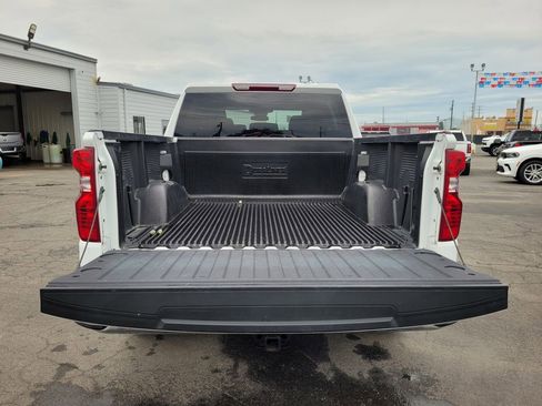 Used 2025 Chevrolet Silverado 1500 LT image 27