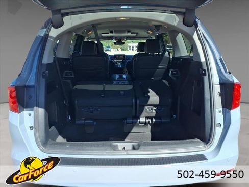 Used 2023 Honda Odyssey Elite image 7