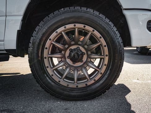 Used 2020 RAM 1500 Big Horn image 13