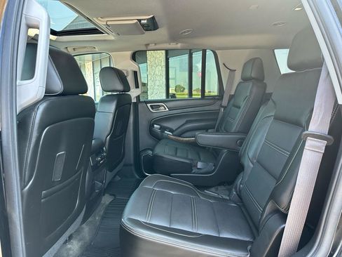 Used 2015 GMC Yukon Denali w/ Touring Package AWD/4WD image 14