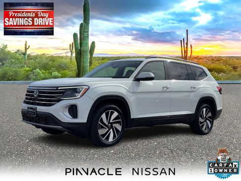 Used 2024 Volkswagen Atlas SE image 1