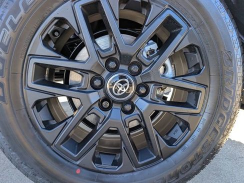 New 2026 Toyota Tundra Limited image 6