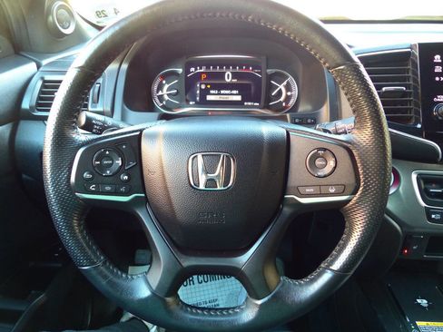 Used 2024 Honda Passport EX-L image 29