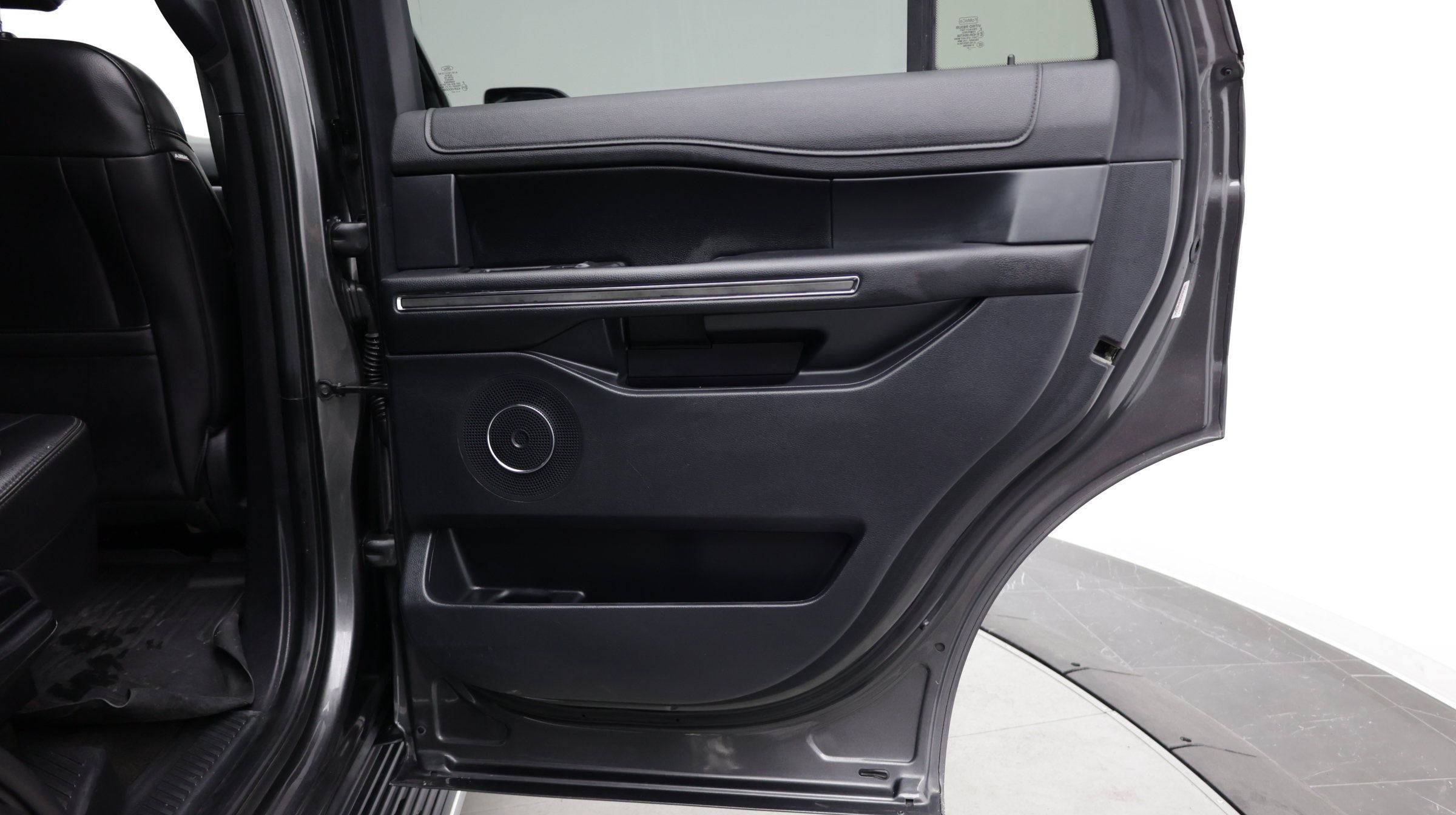 Used 2021 Ford Expedition XLT RWD image 40