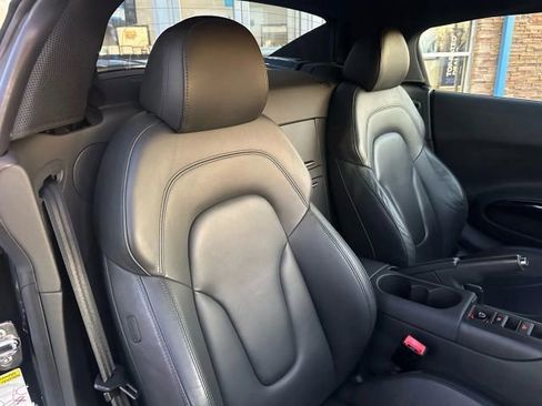 Used 2011 Audi R8 V10 image 29