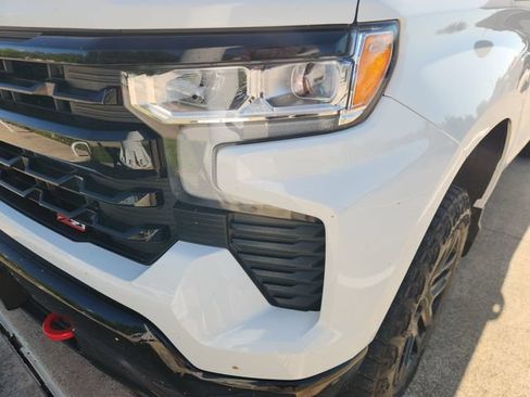 Used 2023 Chevrolet Silverado 1500 LT Trail Boss w/ Convenience Package II AWD/4WD image 7