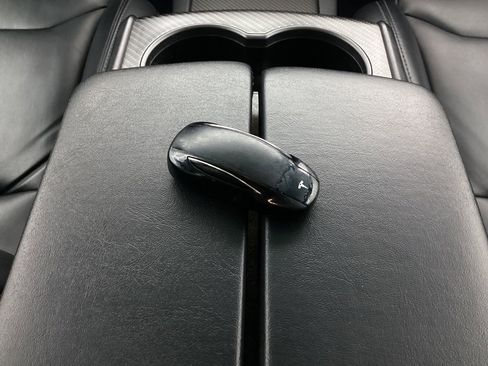 Used 2018 Tesla Model X 100D AWD/4WD image 45