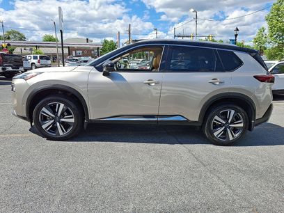 Used 2022 Nissan Rogue Platinum w/ Head-Up Display Package