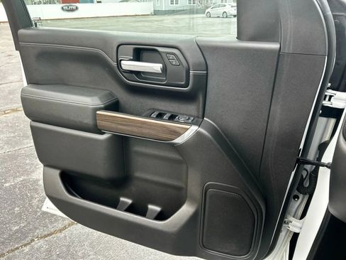 Used 2019 Chevrolet Silverado 1500 LT w/ All-Star Edition image 32