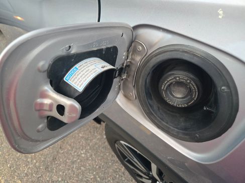 Used 2020 Honda Pilot Touring image 30