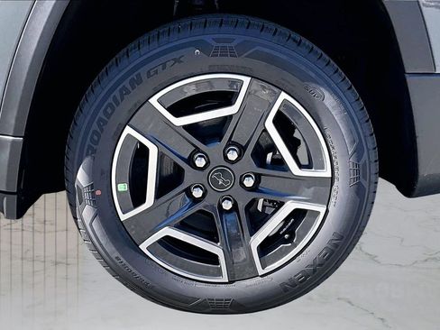 New 2026 Jeep Cherokee Limited AWD/4WD image 33