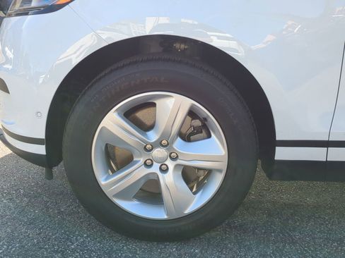 Used 2026 Land Rover Range Rover Velar S image 9