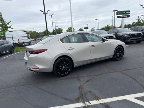 Used 2025 MAZDA MAZDA3 s FWD image 6