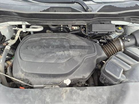 Used 2021 Honda Pilot Touring image 23