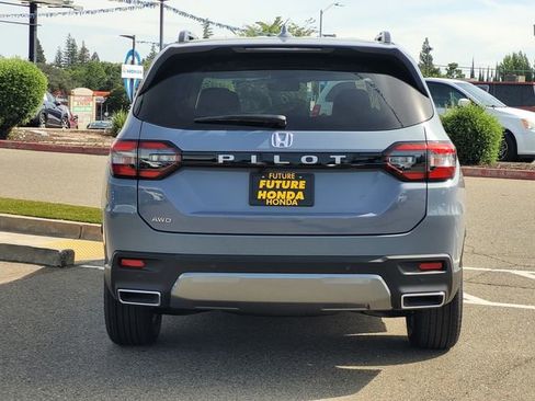 New 2026 Honda Pilot EX-L image 6