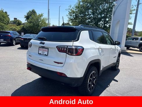 Used 2025 Jeep Compass Trailhawk AWD/4WD image 7