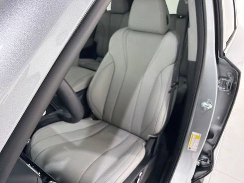 Certified 2026 Acura MDX SH-AWD w/ Technology Package image 13