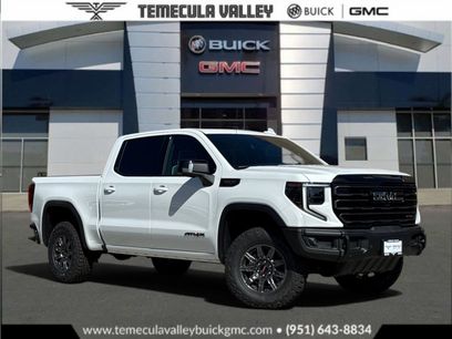 New 2026 GMC Sierra 1500 AT4X w/ LPO, Black Badging Package