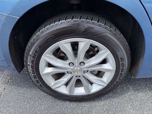 Used 2024 Chevrolet Malibu LT FWD image 38