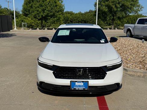 Used 2023 Honda Accord Sport image 8