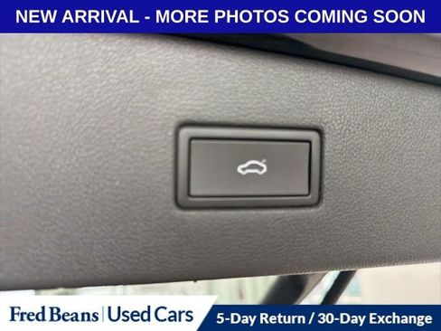 Used 2022 Volkswagen Tiguan SEL R-Line image 7
