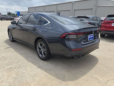 Certified 2023 Honda Accord EX-L image 6