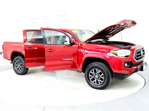 Used 2023 Toyota Tacoma SR5 image 12