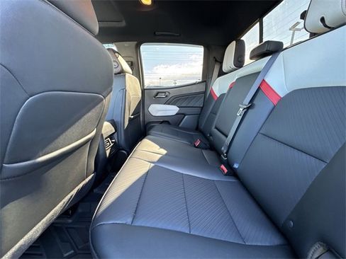 Used 2024 GMC Canyon AT4X image 9