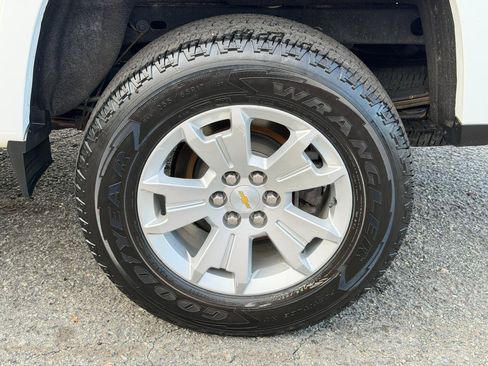 Used 2021 Chevrolet Colorado LT w/ LT Convenience Package AWD/4WD image 82