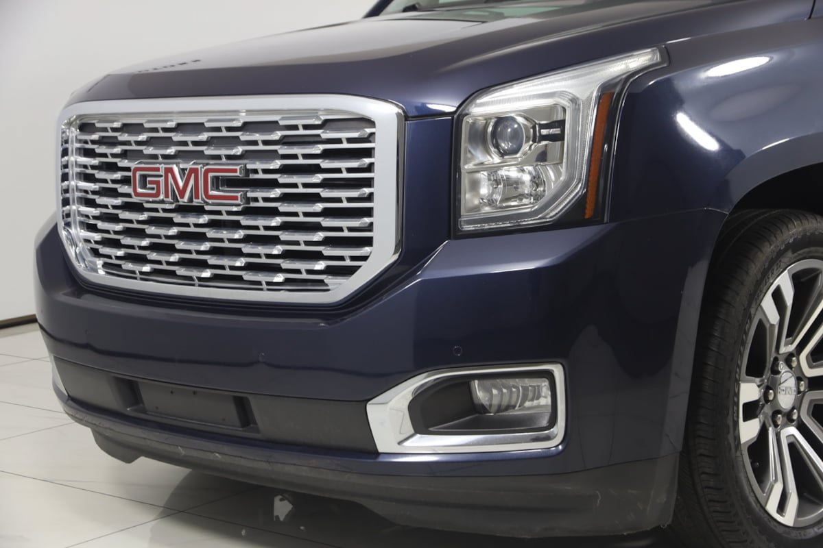 Used 2019 GMC Yukon Denali w/ Denali Ultimate Package AWD/4WD image 45