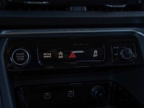 New 2025 Audi Q5 Premium Plus image 13