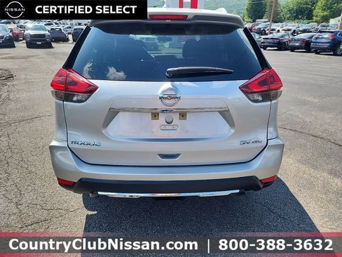 Used 2018 Nissan Rogue SV AWD/4WD image 7